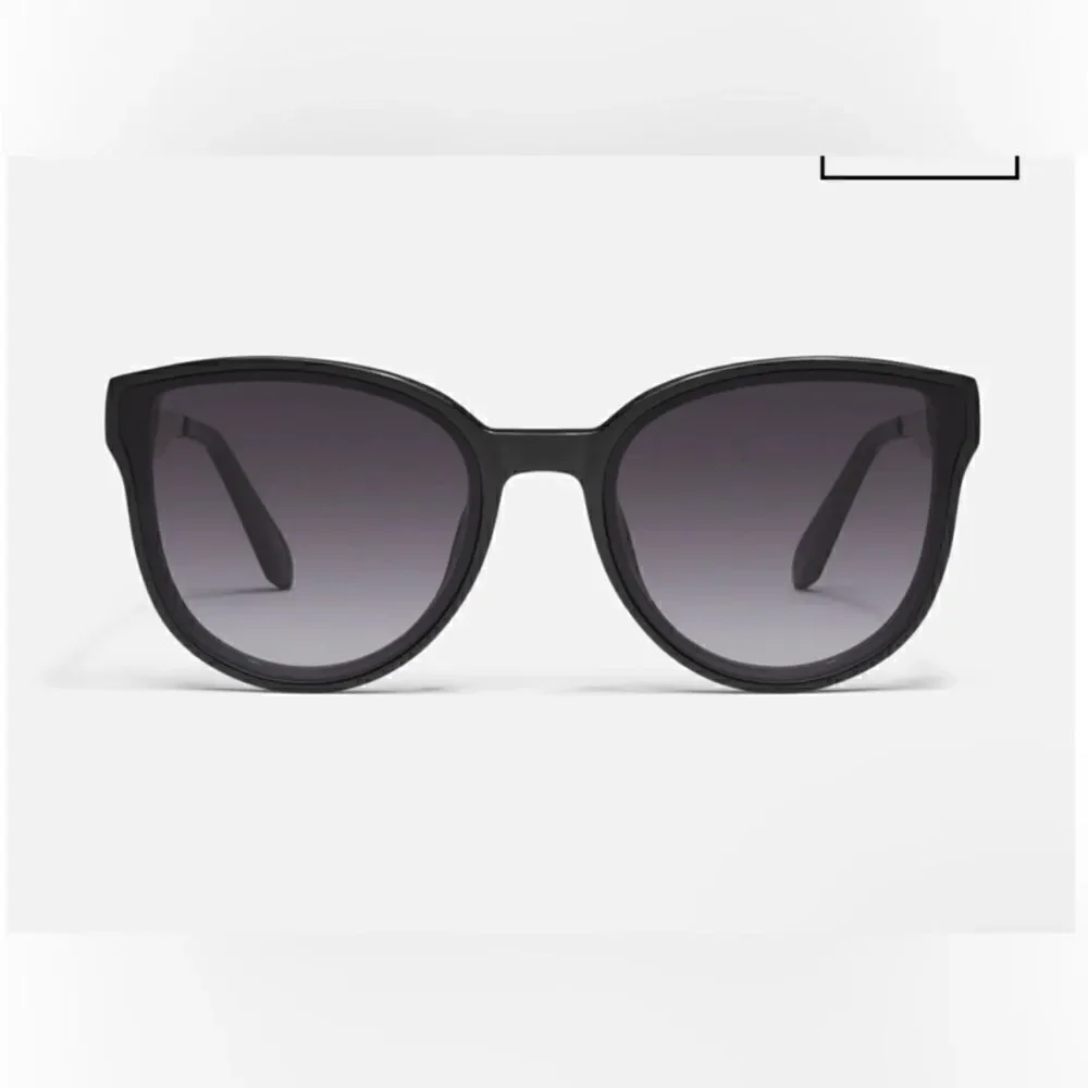 Quay Australia Date Night Round Sunglasses Black Brand New Original Packaging